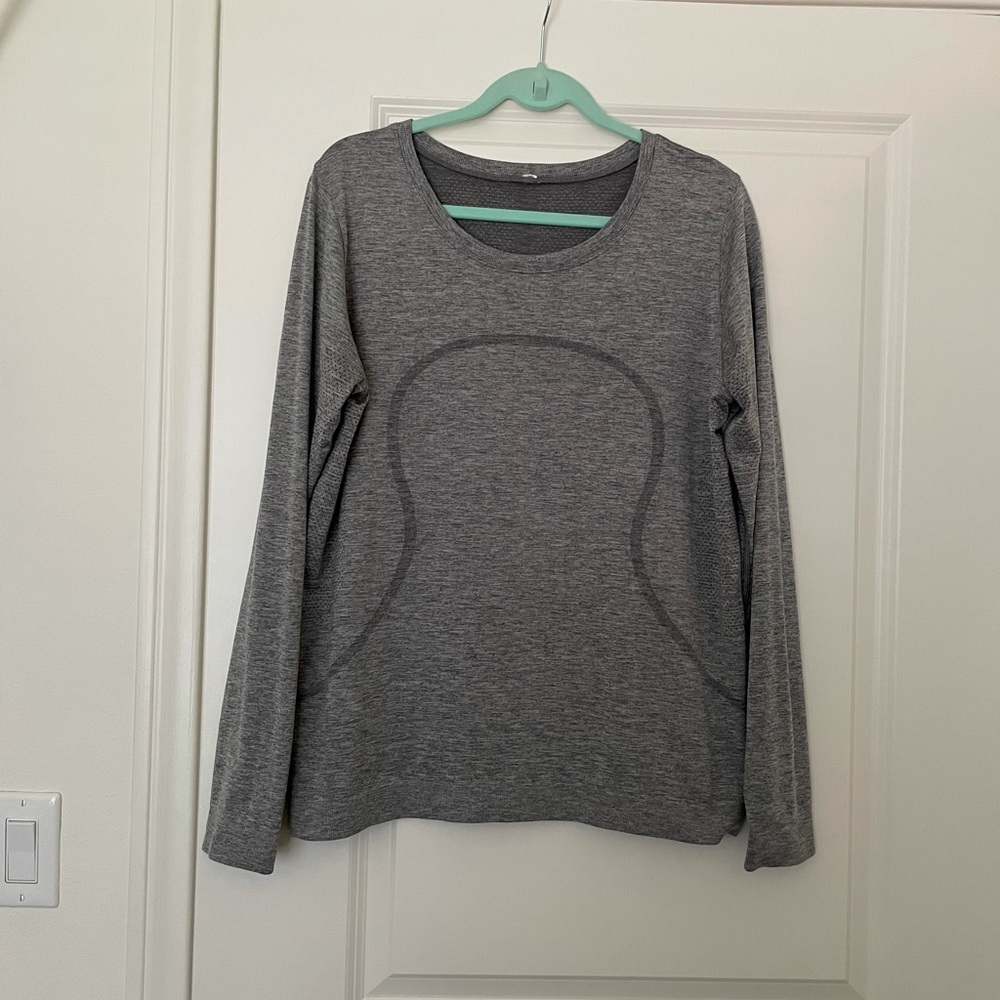 Lululemon long-sleeve workout top